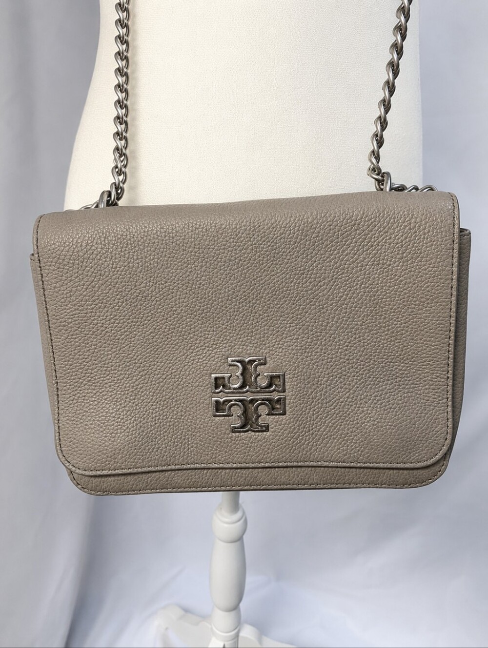 Authentic Tory Burch Taupe Pebbled Leather Flap Crossbody Shoulder Bag